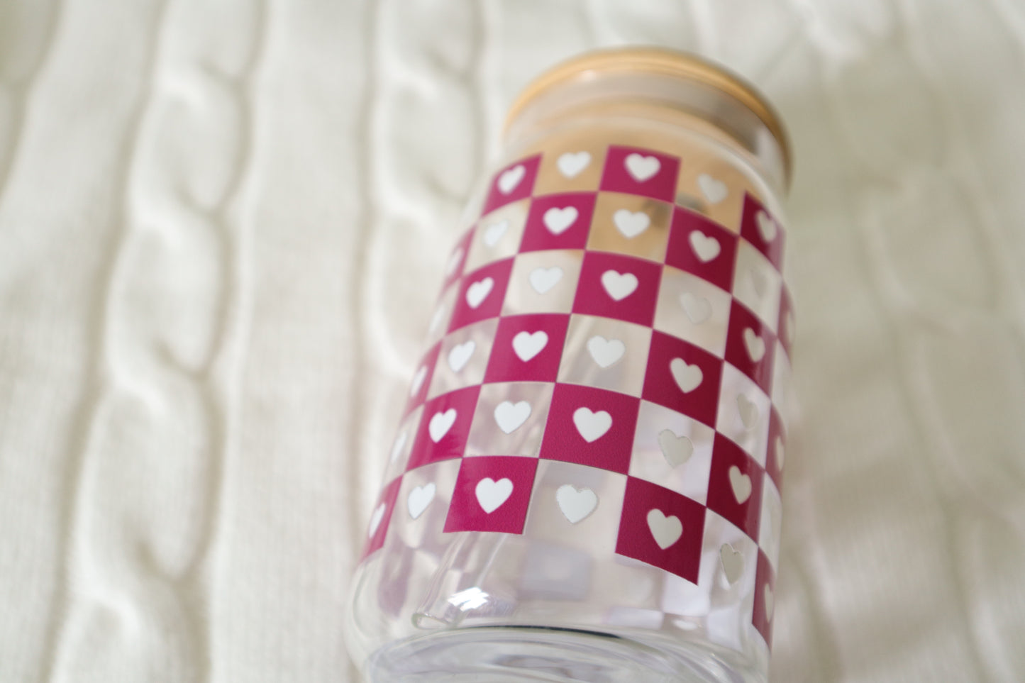 Glass cup, 16oz glass can, glassware, dishes, home decor, cute gift, tumbler, glad tumbler, bamboo lid, valentines day, hearts, red, pink, white